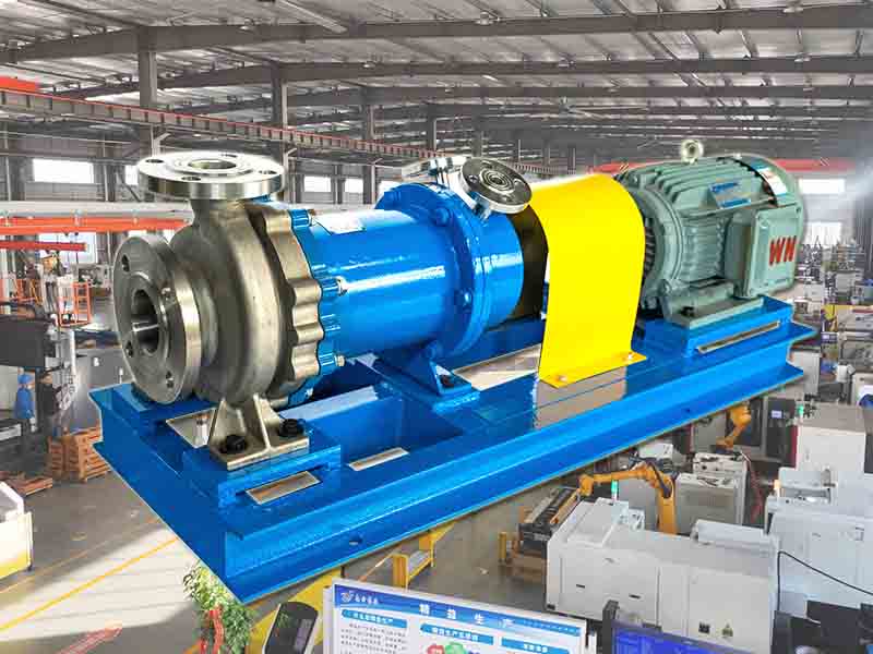What are the different types of centrifugal pumps?