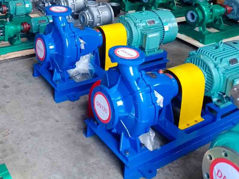 Self-priming pump